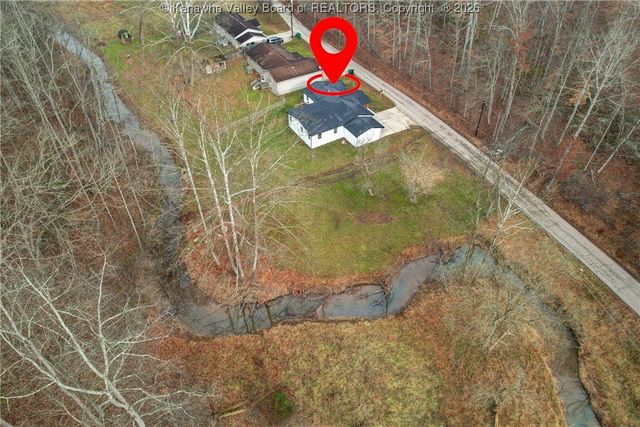 3241 Buff Creek Road, Hurricane, WV 25526