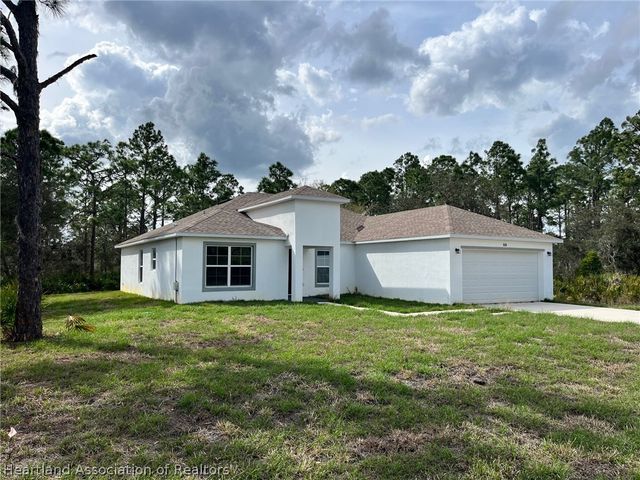 5113 Trevino Avenue, Sebring, FL 33872