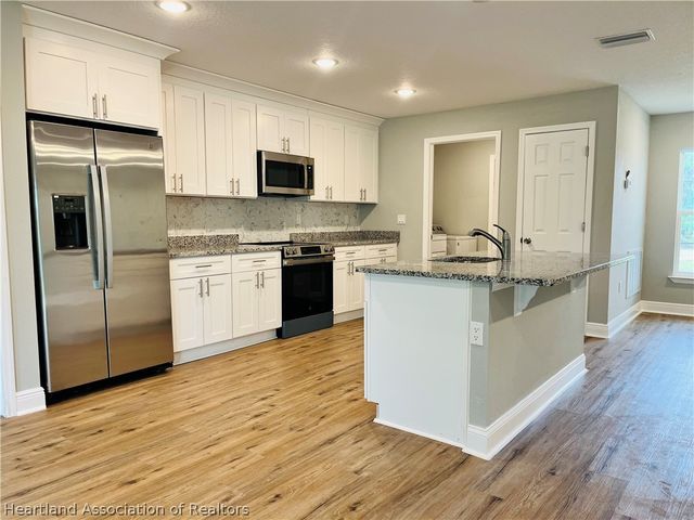 5113 Trevino Avenue, Sebring, FL 33872