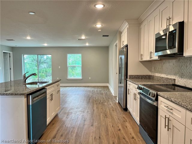 5113 Trevino Avenue, Sebring, FL 33872