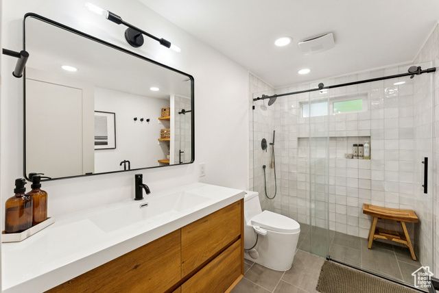 1043 S OXFORD CIR, Fruit Heights, UT 84037