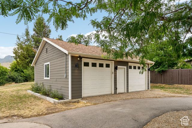 1043 S OXFORD CIR, Fruit Heights, UT 84037