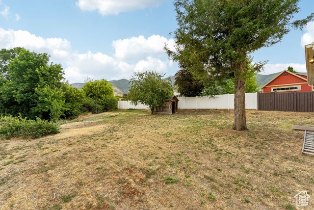 1043 S OXFORD CIR, Fruit Heights, UT 84037