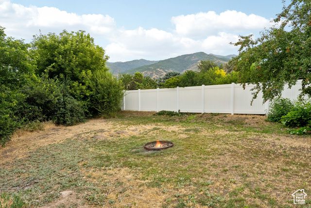 1043 S OXFORD CIR, Fruit Heights, UT 84037