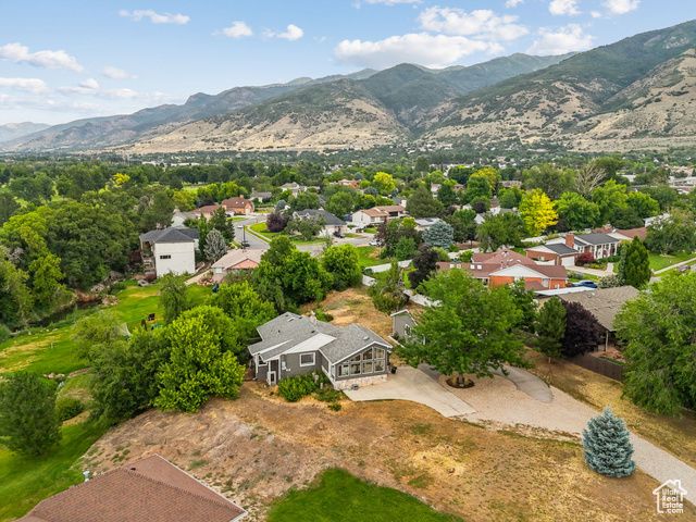 1043 S OXFORD CIR, Fruit Heights, UT 84037