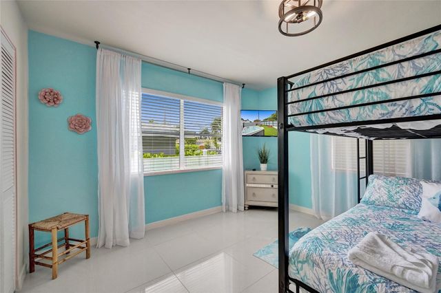 8236 NW 1st Place 1, Miami, FL 33150