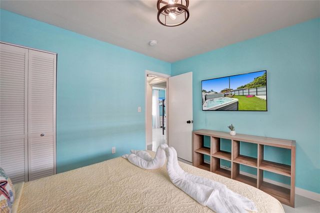 8236 NW 1st Place 1, Miami, FL 33150