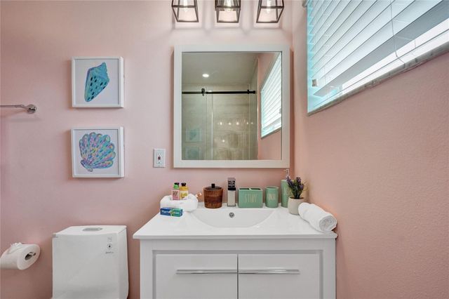 8236 NW 1st Place 1, Miami, FL 33150