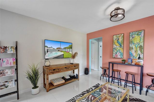 8236 NW 1st Place 1, Miami, FL 33150