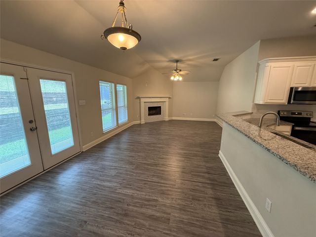 7341 Chambers Lane, Fort Worth, TX 76179