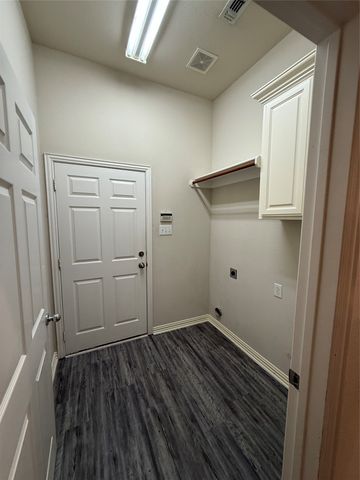 7341 Chambers Lane, Fort Worth, TX 76179
