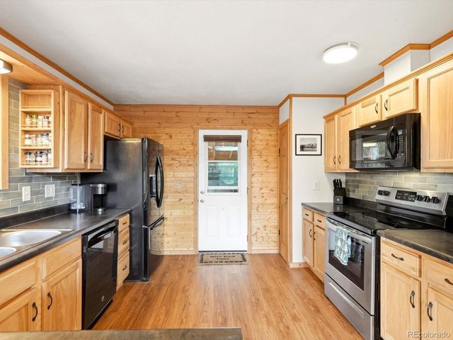 10 Juniper Way, Bailey, CO 80421