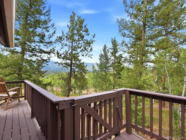 10 Juniper Way, Bailey, CO 80421