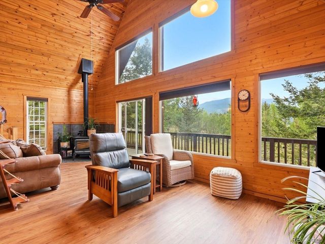 10 Juniper Way, Bailey, CO 80421