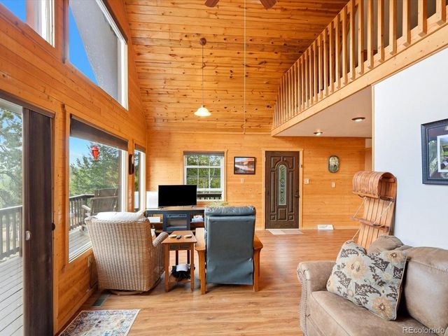 10 Juniper Way, Bailey, CO 80421