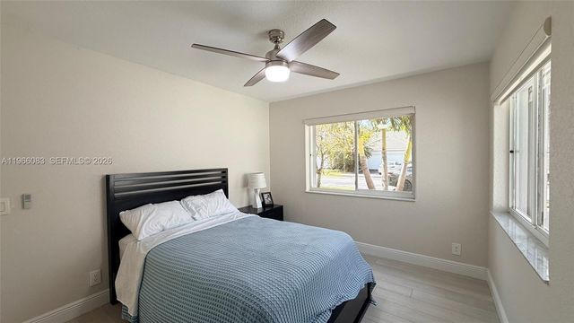 582 Spinnaker, Weston, FL 33326