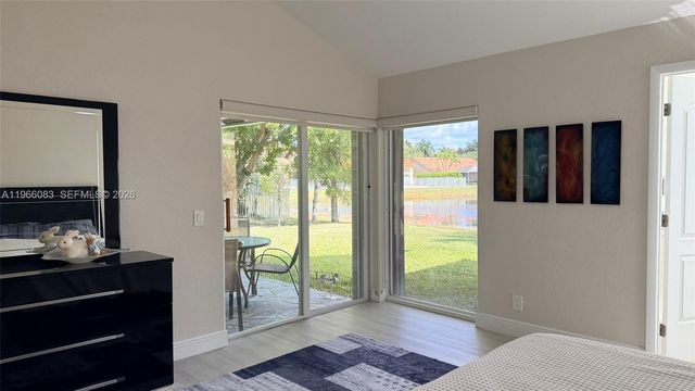 582 Spinnaker, Weston, FL 33326