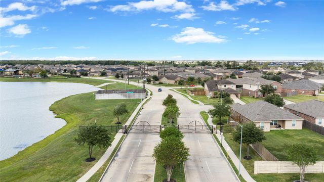 9439 Gold Mountain Drive, Rosharon, TX 77583