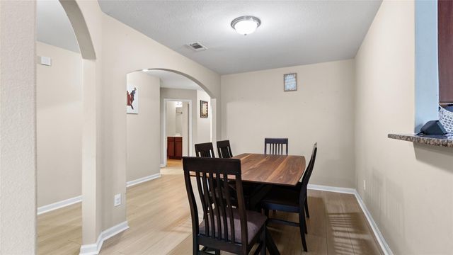 9439 Gold Mountain Drive, Rosharon, TX 77583
