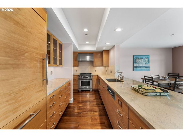 2015 Se COLUMBIA RIVER Dr 220, Vancouver, WA 98661