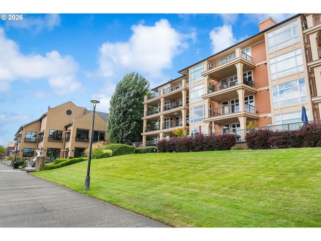 2015 Se COLUMBIA RIVER Dr 220, Vancouver, WA 98661