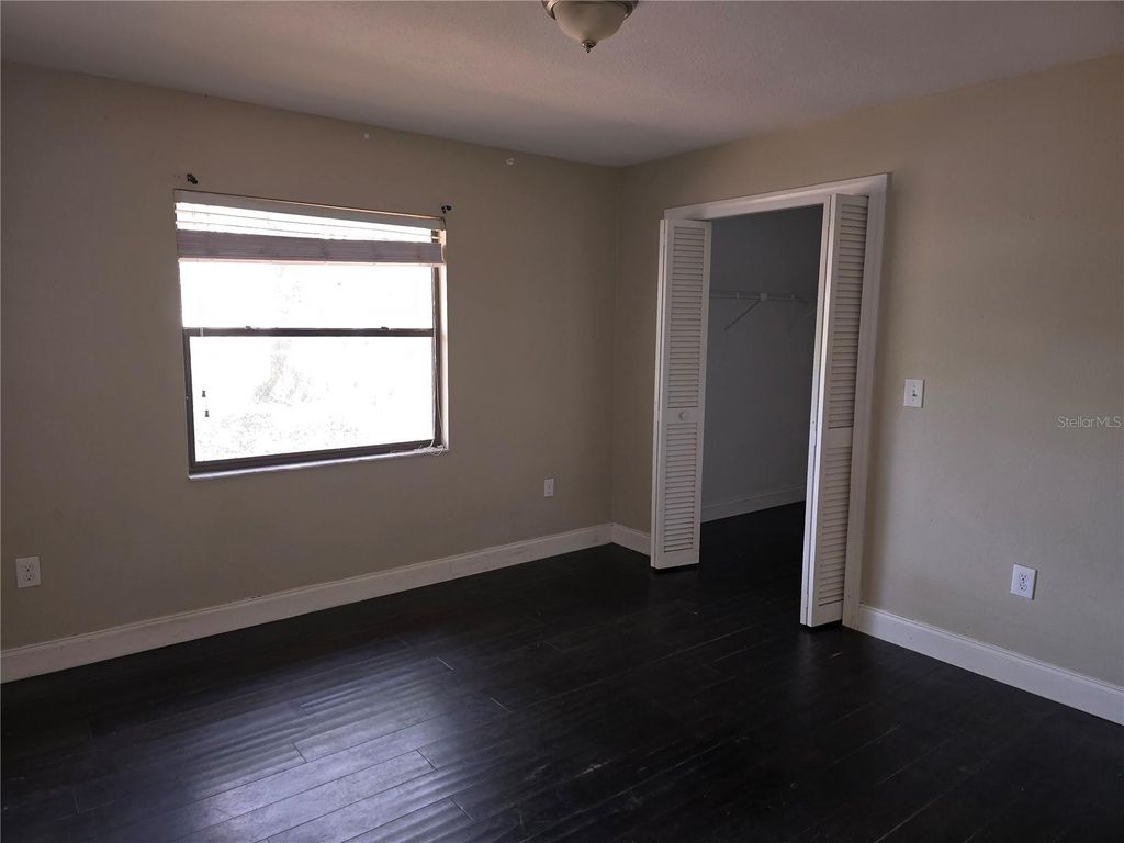 Image 14 of property listing at 6745 ENGLELAKE DRIVE, Lakeland, FL 33813