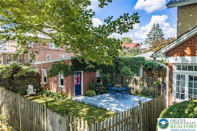 2051 West Livingston Street, Allentown City, PA 18104