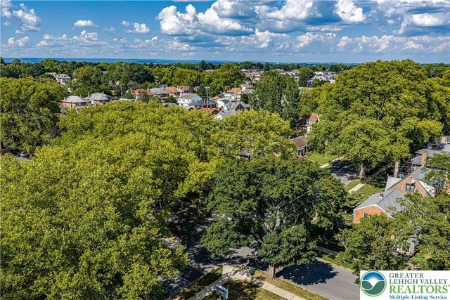 2051 West Livingston Street, Allentown City, PA 18104