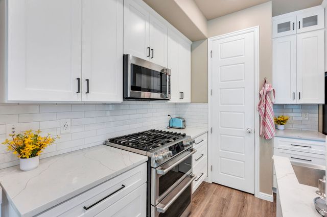 203 E ST GERMAIN WAY, Sandy, UT 84070