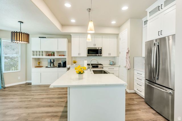 203 E ST GERMAIN WAY, Sandy, UT 84070