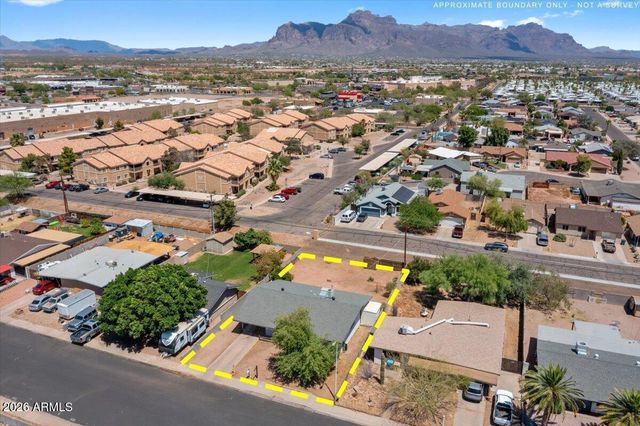 403 S CARDINAL Drive, Apache Junction, AZ 85120