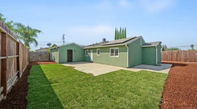3807 Kansas Ave, Riverbank, CA 95367