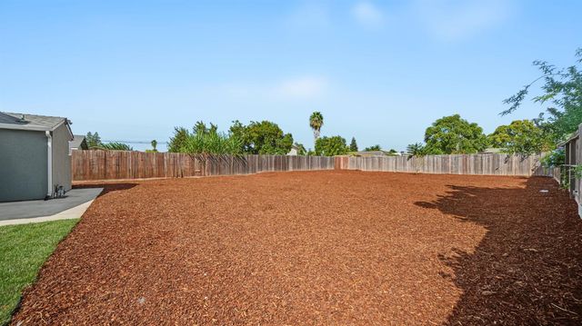 3807 Kansas Ave, Riverbank, CA 95367