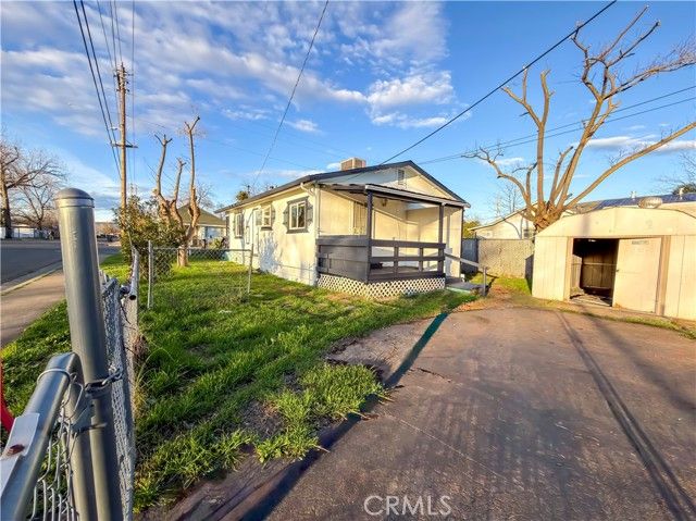2415 Fort Wayne, Oroville, CA 95966