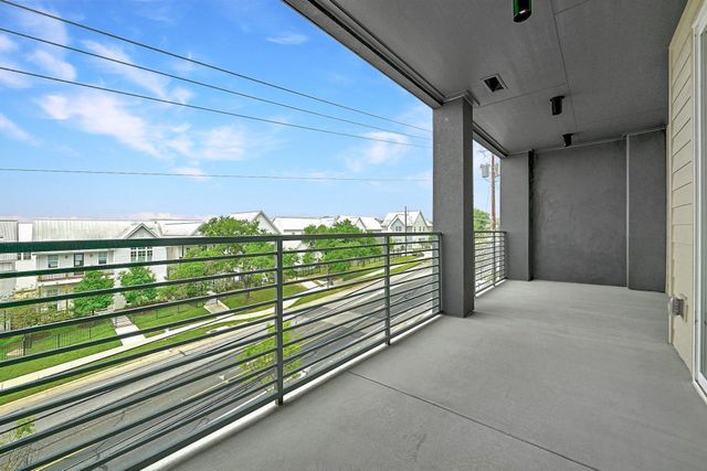 4801 Springdale RD 1301, Austin, TX 78723