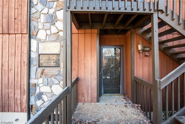 1101 Aspen Way, Winston-salem, NC 27106