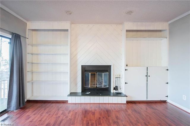 1101 Aspen Way, Winston-salem, NC 27106