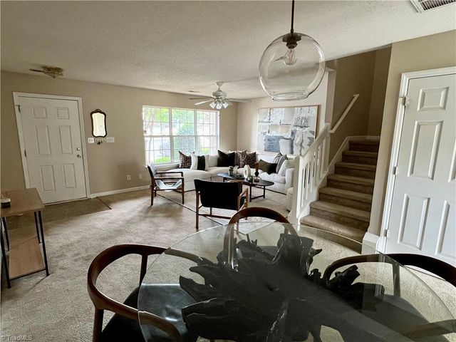 88 Tannenbaum Circle, Greensboro, NC 27410