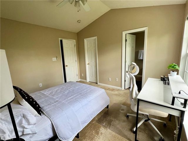 88 Tannenbaum Circle, Greensboro, NC 27410