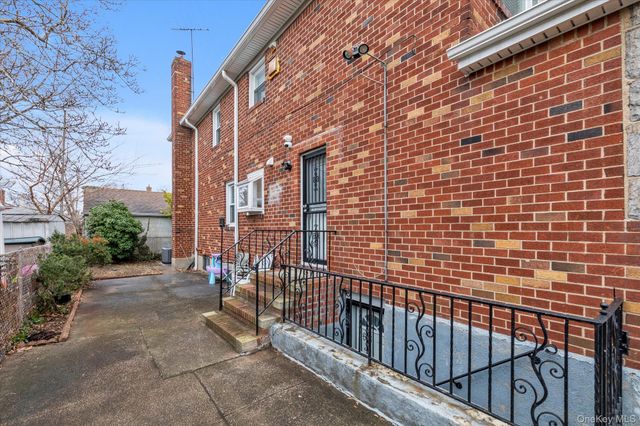 132-30 80th Street, Ozone Park, NY 11417