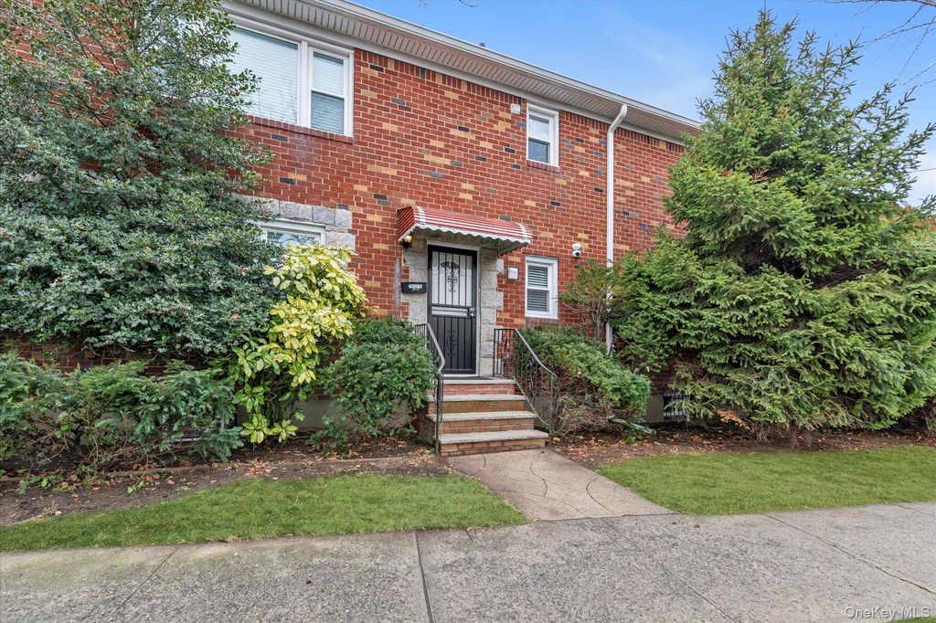 132-30 80th Street, Ozone Park, NY 11417