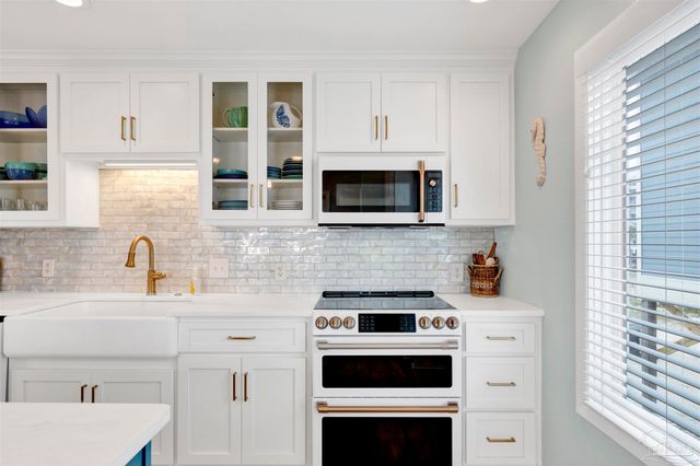 1859 W Beach Blvd, Gulf Shores, AL 36542