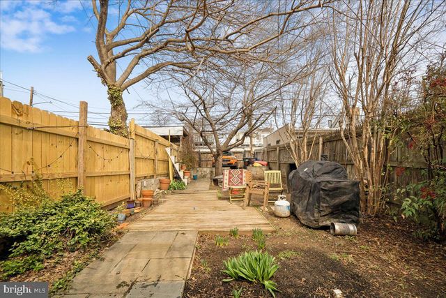 1373 QUINCY ST NW, Washington, DC 20011