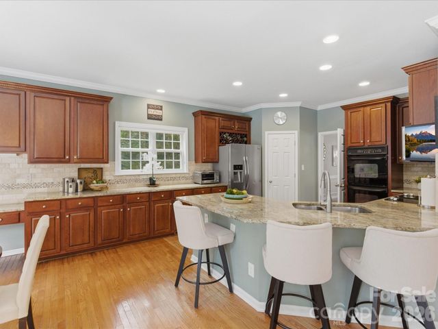 8603 Tintinhull Lane, Waxhaw, NC 28173