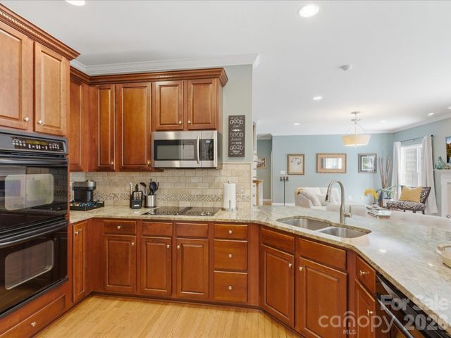 8603 Tintinhull Lane, Waxhaw, NC 28173