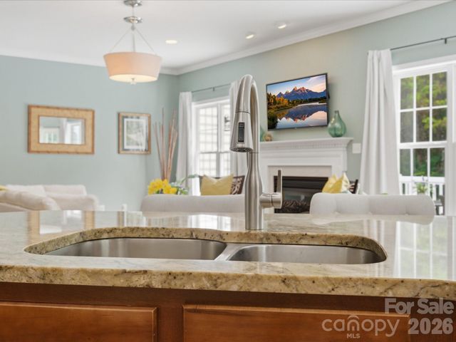 8603 Tintinhull Lane, Waxhaw, NC 28173