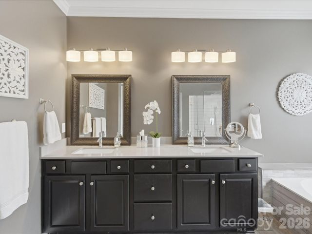 8603 Tintinhull Lane, Waxhaw, NC 28173