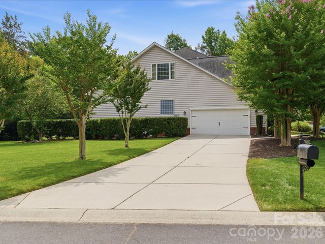 8603 Tintinhull Lane, Waxhaw, NC 28173