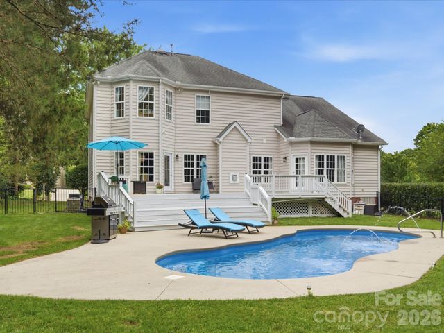 8603 Tintinhull Lane, Waxhaw, NC 28173