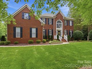 8603 Tintinhull Lane, Waxhaw, NC 28173